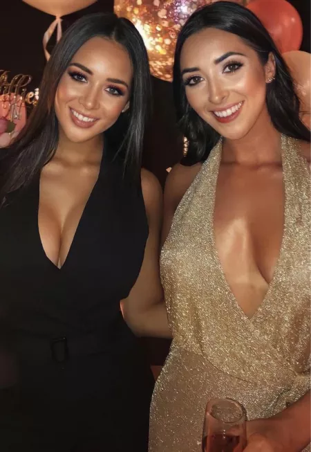 Black and Gold by Sasha_Heath