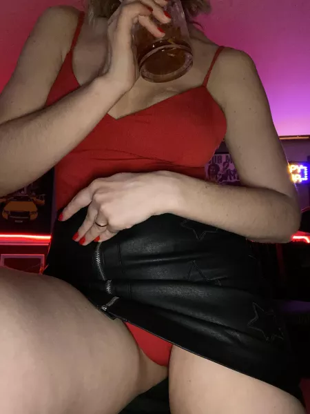 Black 🖤 and red ❤️, always a match 💋cheers 🥃 by Delia_theonly