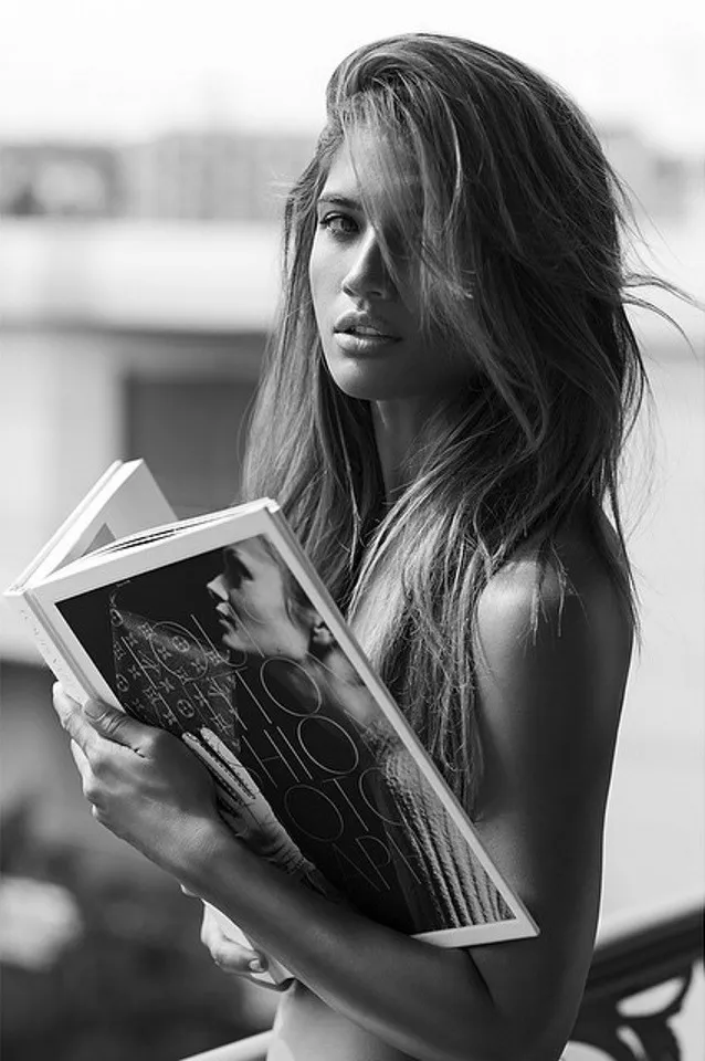 Black and white posted by hsuhsuping