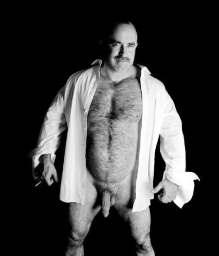 black and white by peludoporfavor