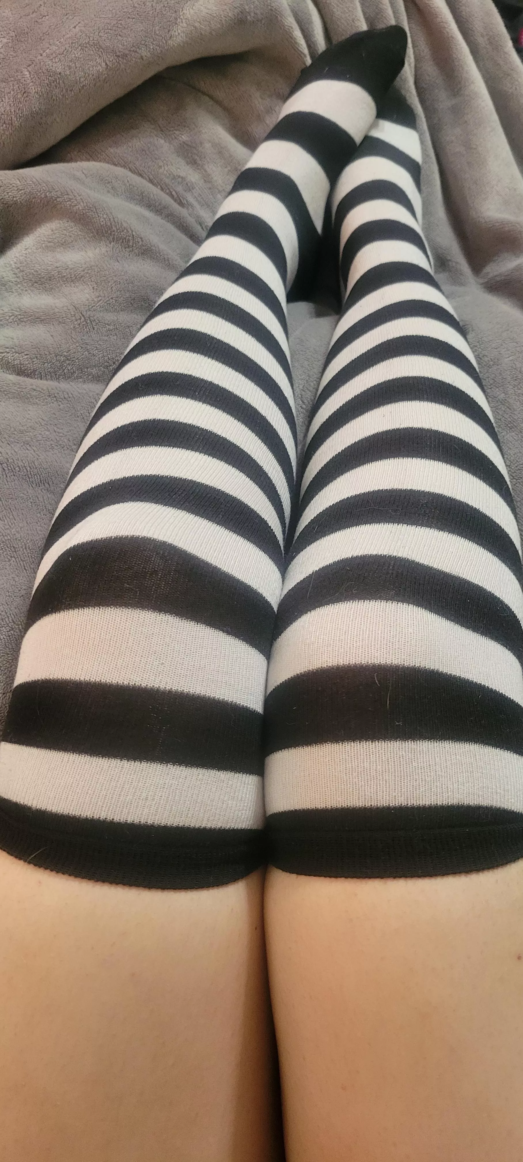 Black and white are my favorite colors 🥵 posted by crystalheartandsoles