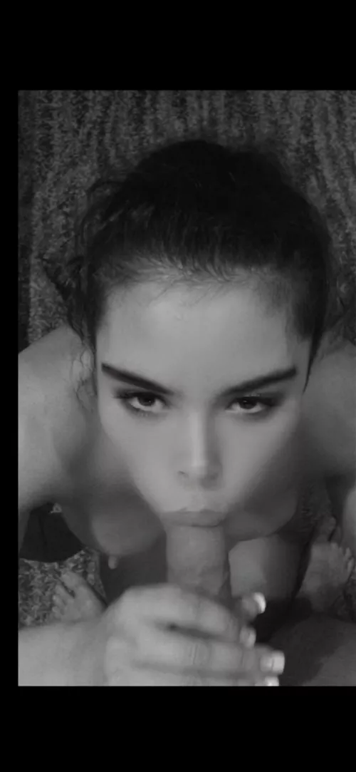 Black and white is always a nice classic 💋☺️ by barebrianna