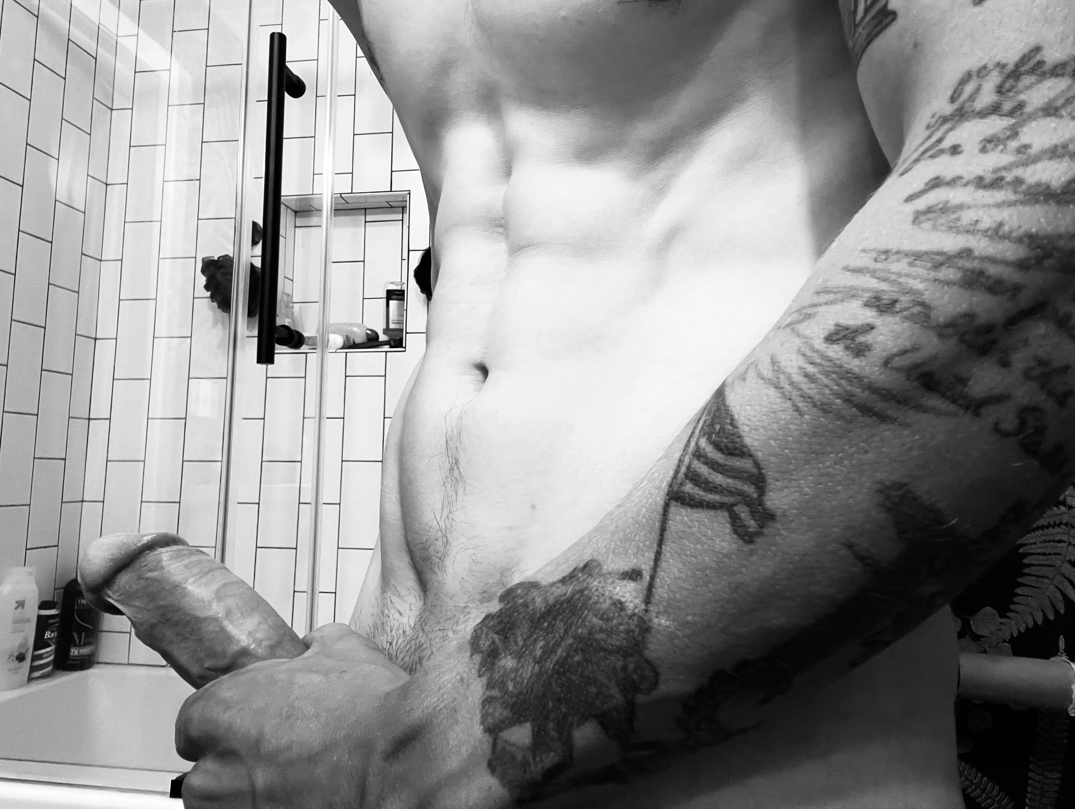 “Black and white is so overplayed”— some bitch, probably posted by colin5589