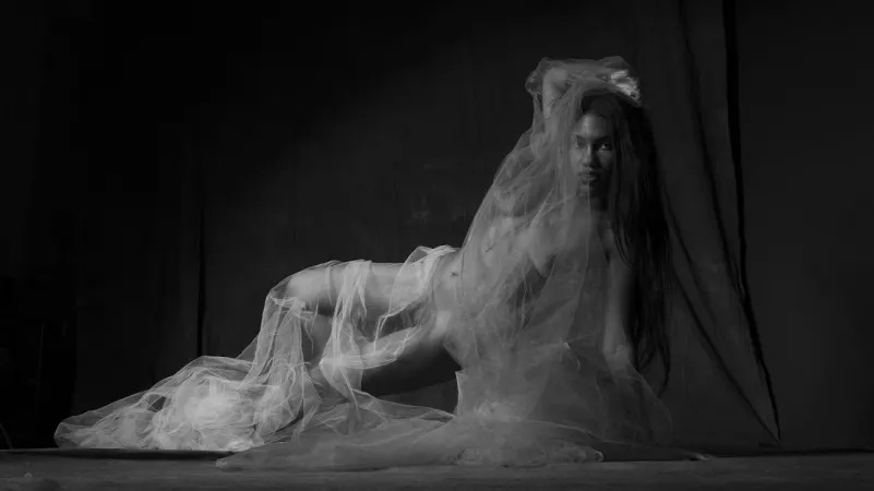 Black and White Lace by honeycherryxx