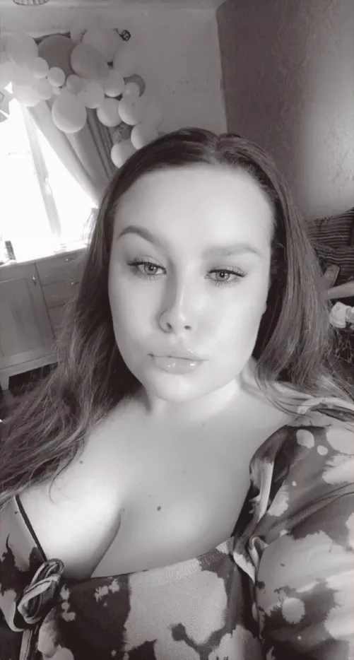 Black and white moment👀 by Pleasant_Pear7797