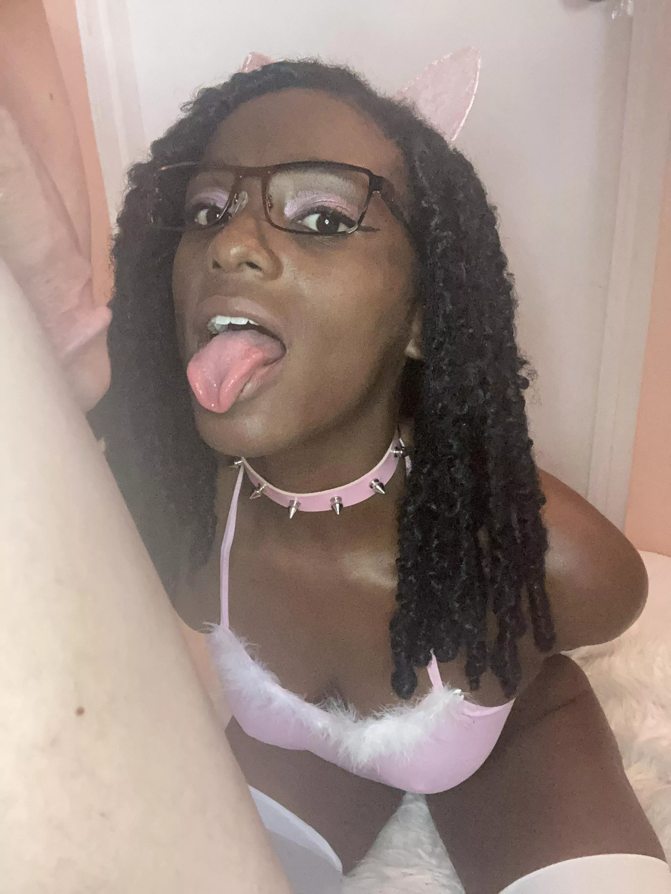 Black chicks and white dicks = Best combo posted by Divinecumslut