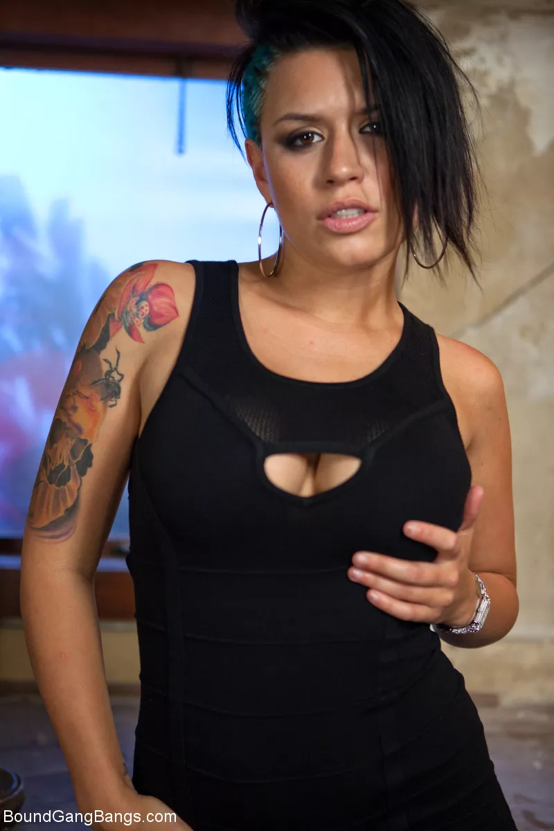 Black dress posted by imnotjavier