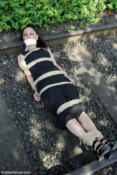 Black Dress Damsel by Mig1175