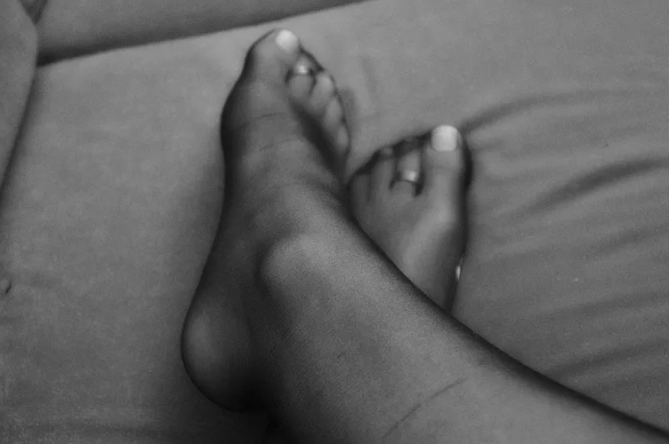 Black hose, white nails by JulietCumSlut