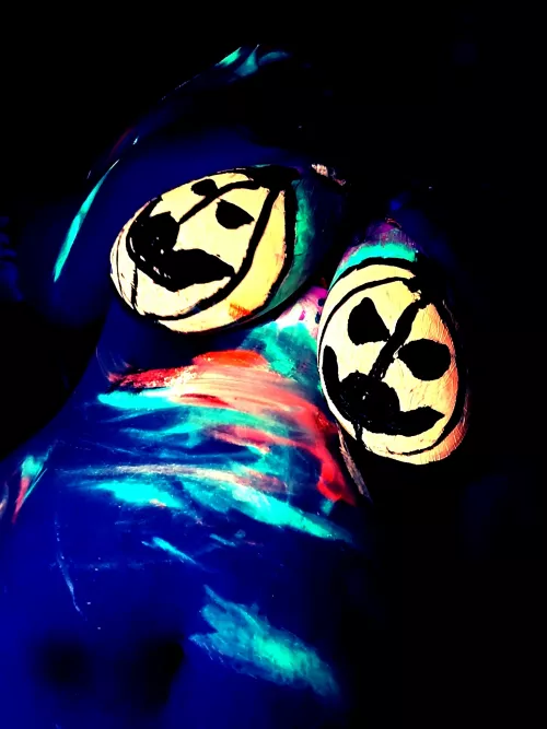 Black light titties are always more fun! by acrylicnipple