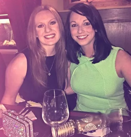 Black or green by Chaturbater1