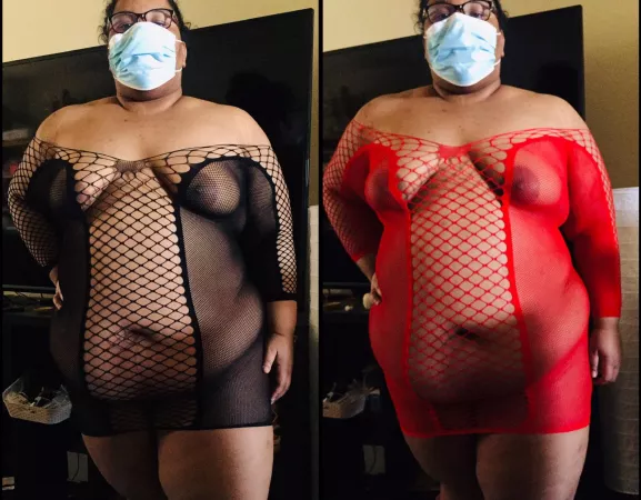 Black or Red? by kz_kandie