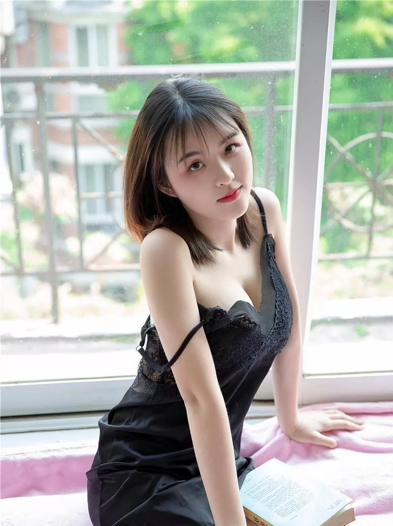 black pajama posted by Snoo-53338