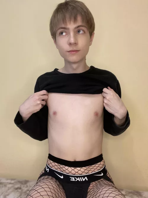 Black suits me well, right? ☺️ by itsclaytonbaby