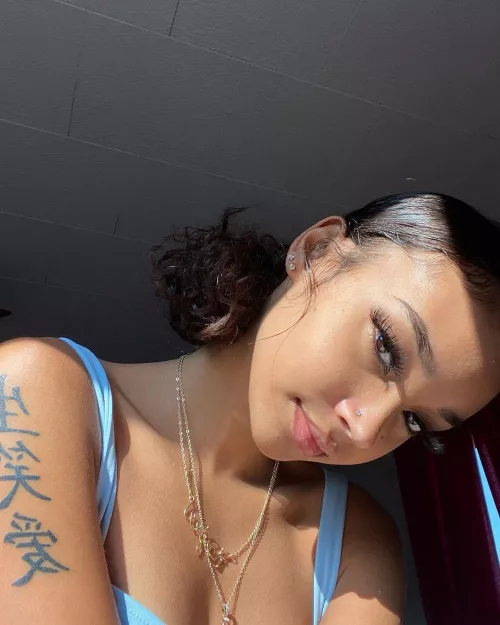 black / white by tnguo3