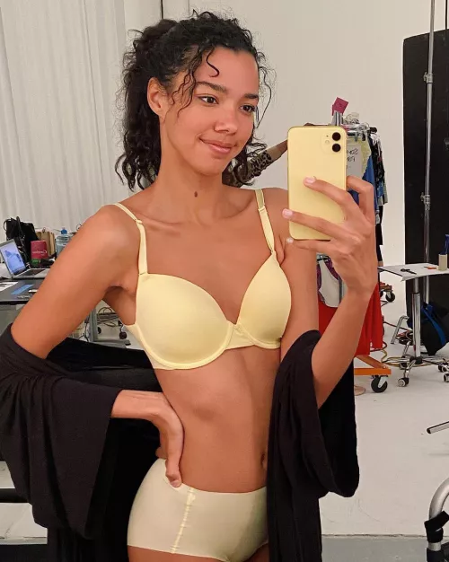 Black / White by tnguo3