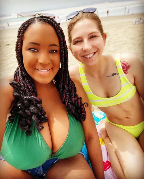 Black >> White by mvf321