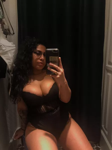 Black widow 😈🖤 by adrianiitta