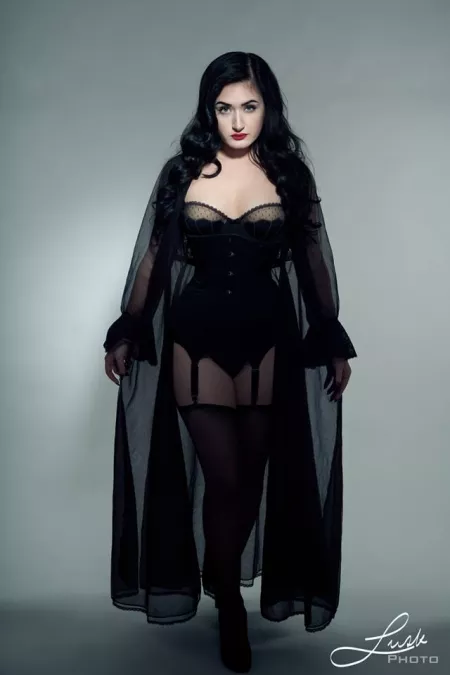 Black widow by frigginhumidity