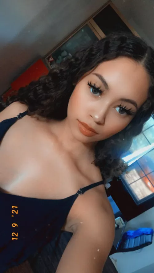 Black x White 💕 by Tyniasworld