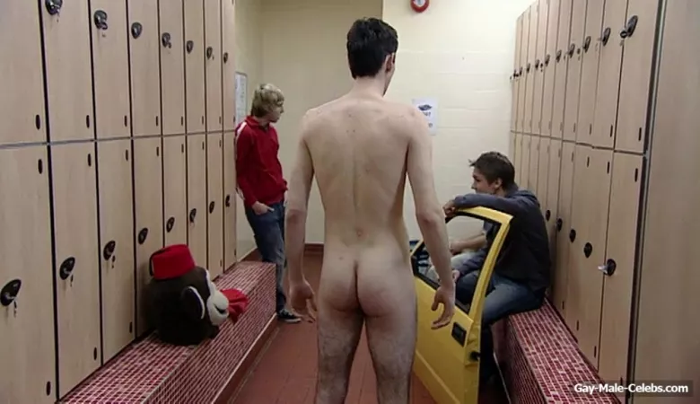 Blake Harrison. Actor naked in the UK TV series The Inbetweeners. Post 1 of 2 by Sardonicus83