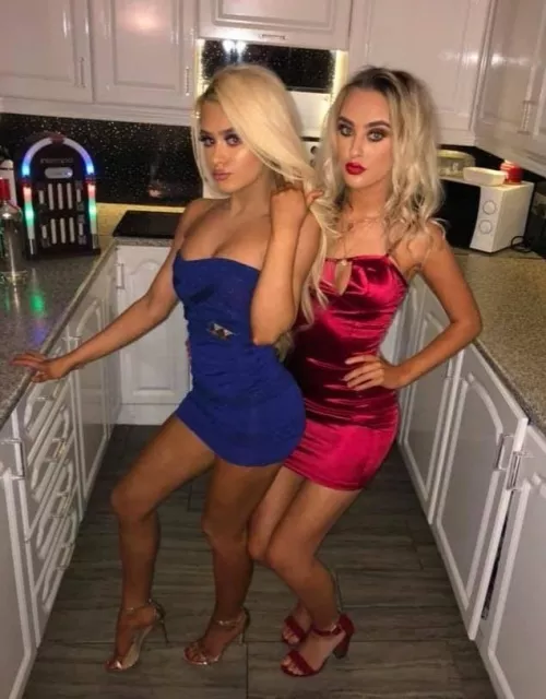 Blond alert by artofnoise2