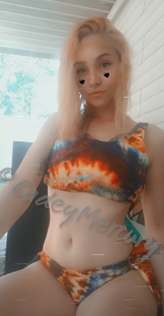 Blonde posted by Tambov