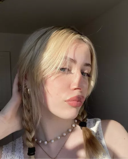 Blonde by 88throwaway44