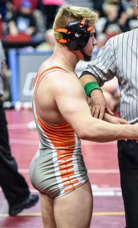 Blonde and Bootyful by Scooby-Dooby-Do