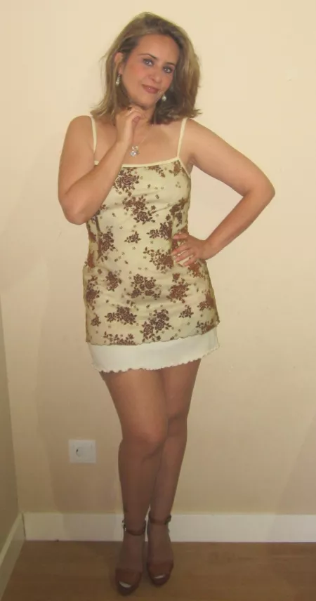 Blonde mature in mini dress & high heels by Classicfilmfan69