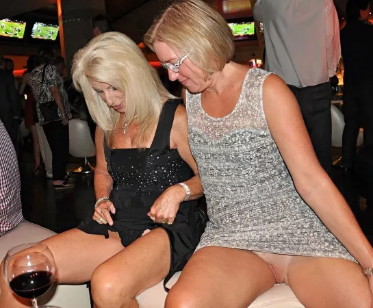 Blonde Matures Upskirt by vorkennola