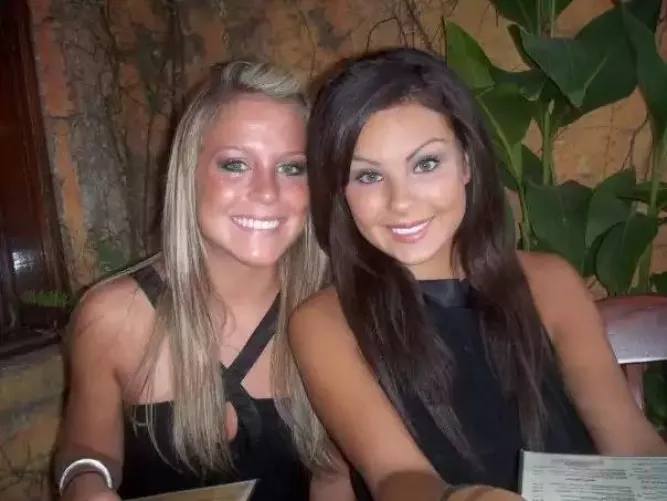 Blonde or Brunette by leroyjanks