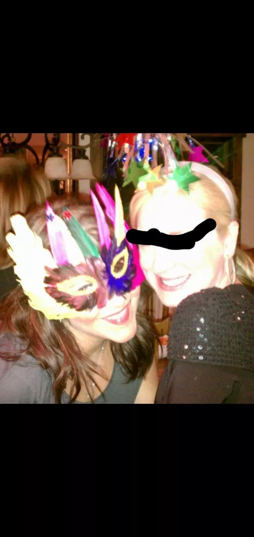 Blonde or Brunette? by wallasam