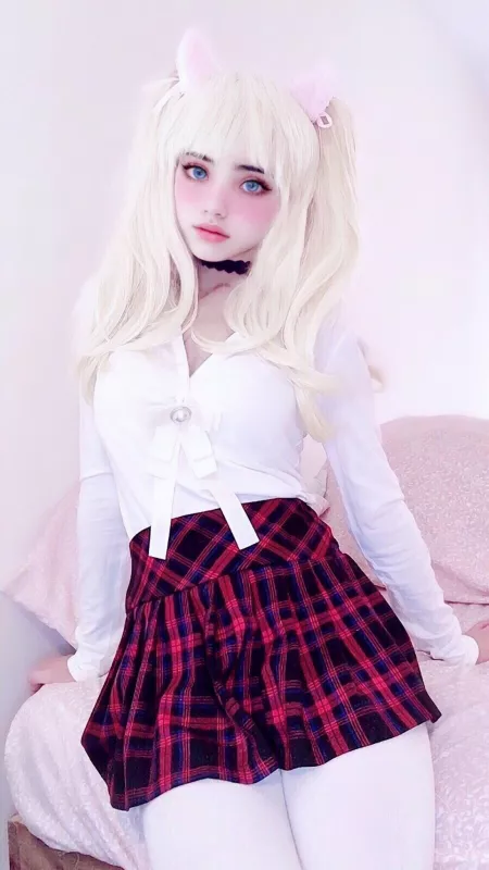 blonde pigtails 🤍 by CatgirlCrystal