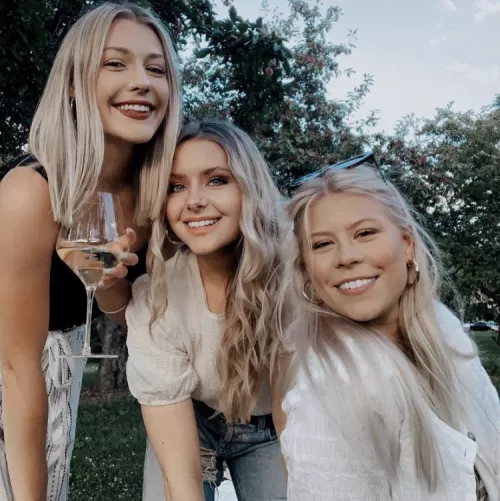 Blonde Trio by yunaX2