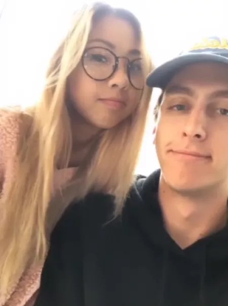 Blonde = white magnet by Aznbebe