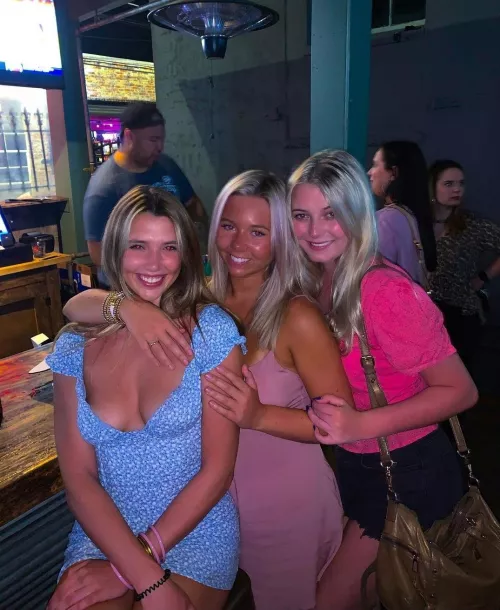 Blondes by flyfish6000