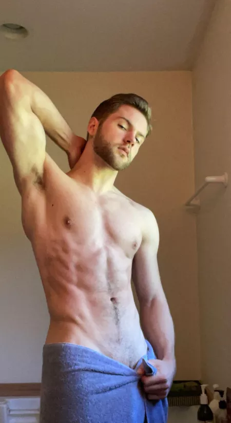 Blow me a birthday kiss by Wintergreenest