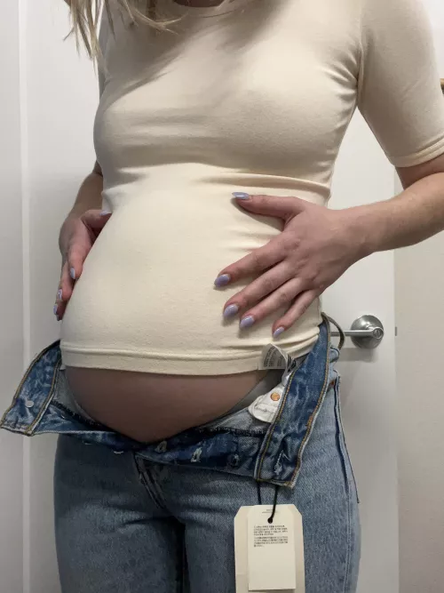 Blowing up by Danibellybabe