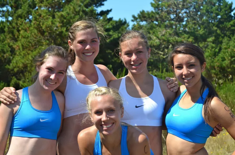 Blue and white by yachtboyfmk