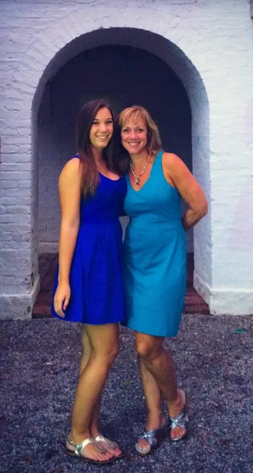 Blue dresses by tossawy135