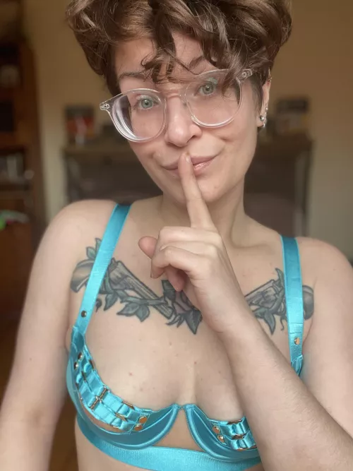 Blue eyes and blue lingerie 💙 by OfficialMissT