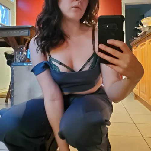 Blue or green ? 😝 by evyyyyT