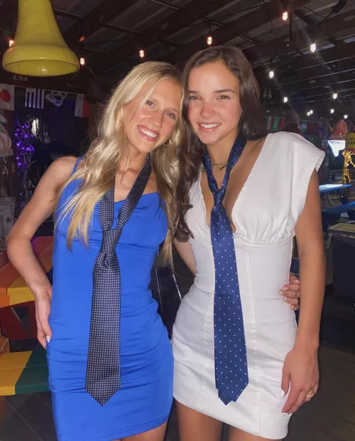 Blue or White? by crunchbacca