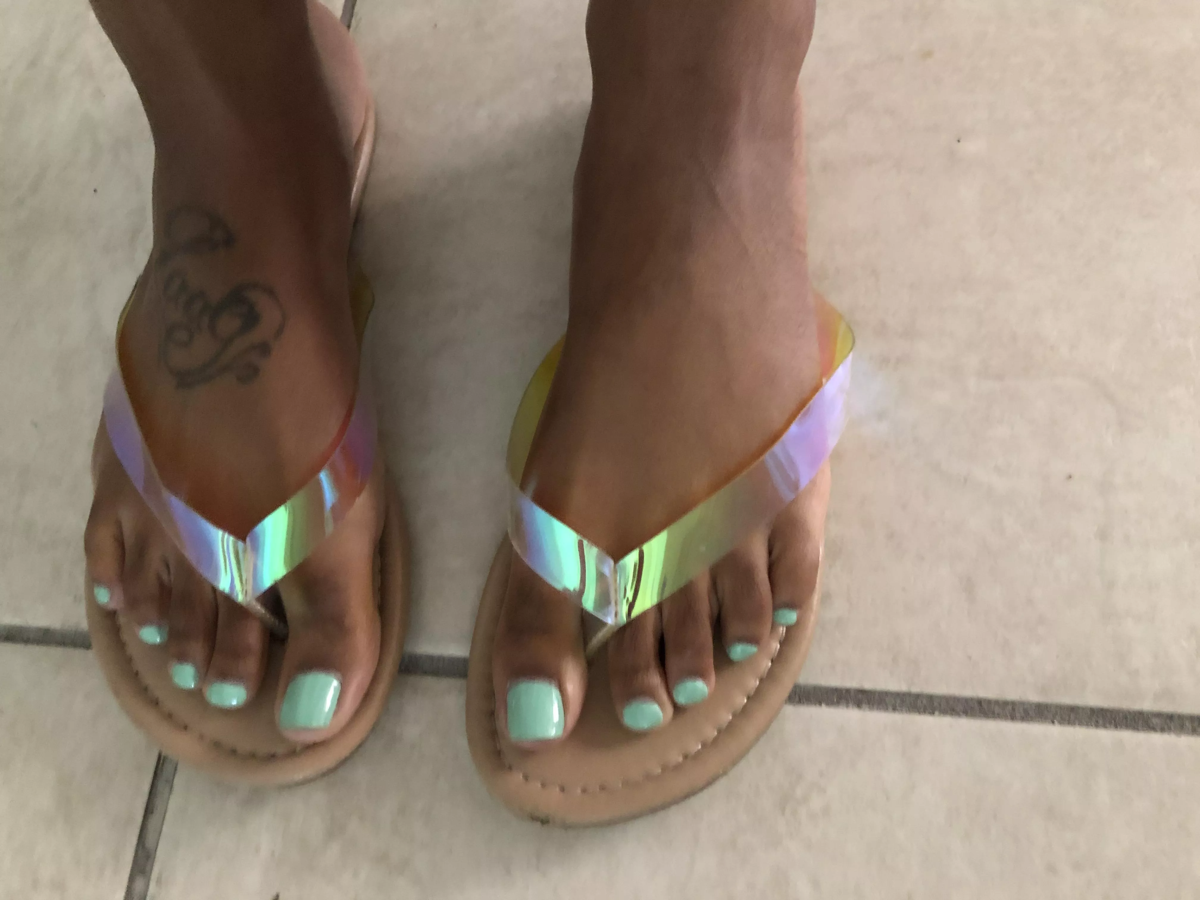 Blue toes posted by Lickme2020