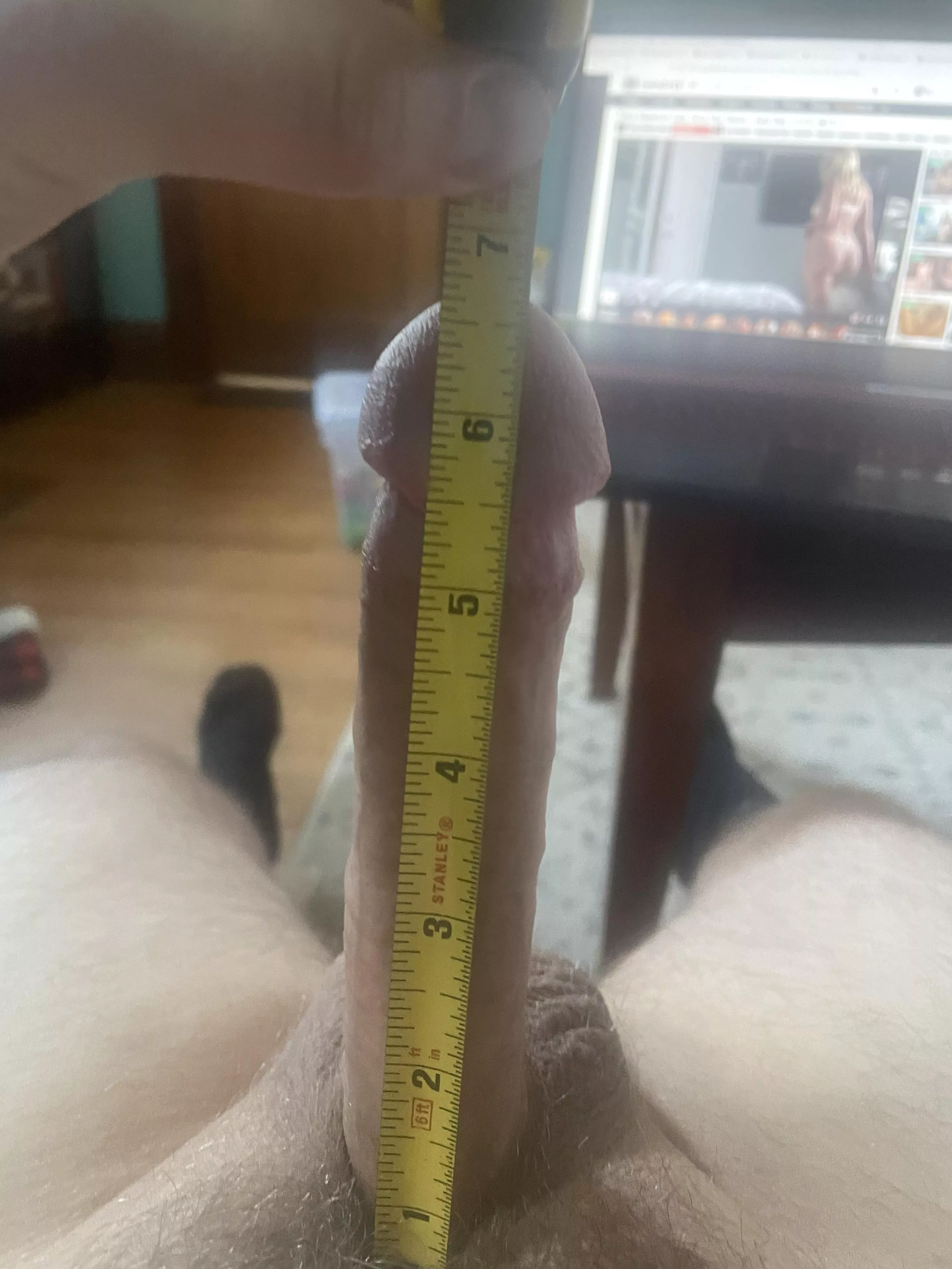 Blurry but hard posted by patyj17