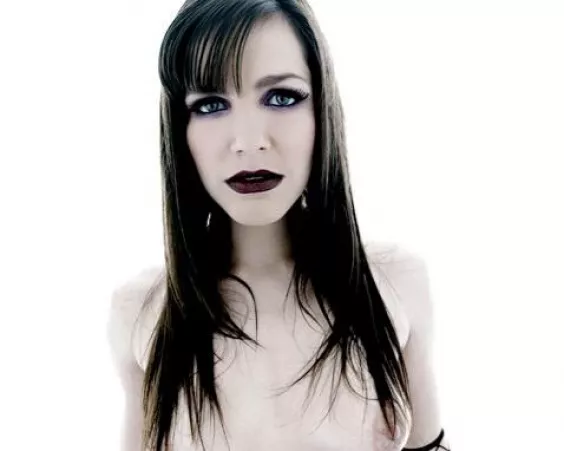 Bobbi tits out by SpunkySpunkyAssGuy