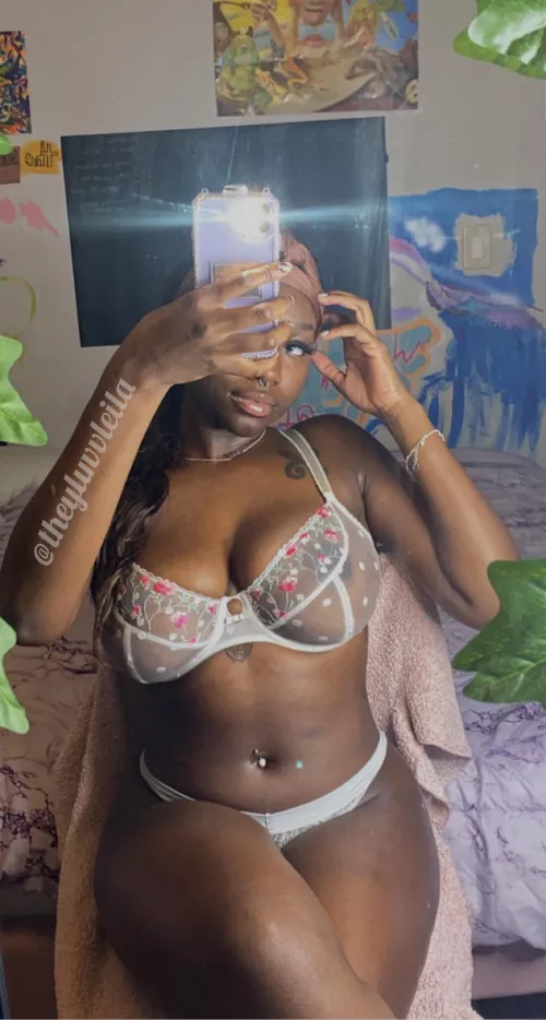 Body immaculate ✨ by theyluvvleilaa