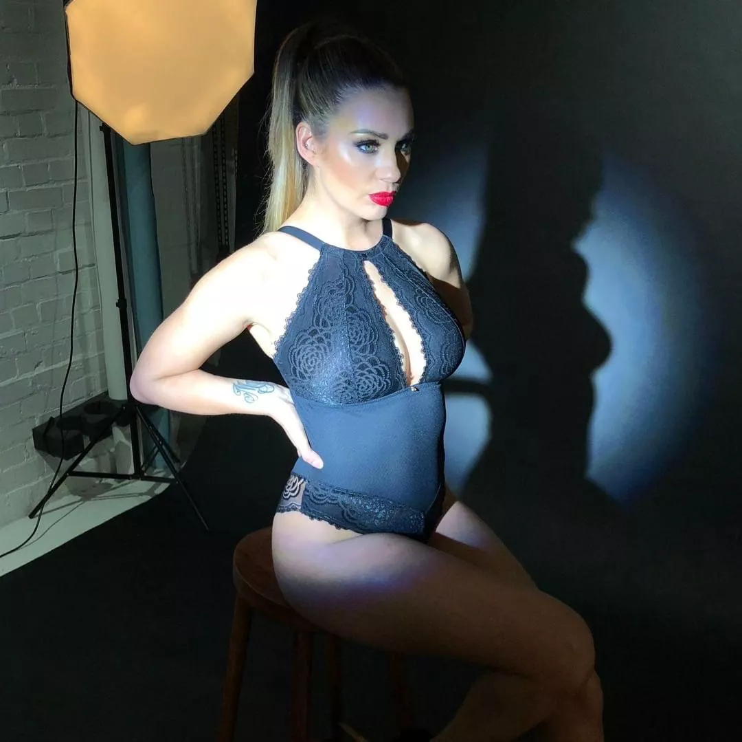 Body suit posted by TheGoodUncle