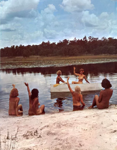 Bon voyage! by NaturistPictures